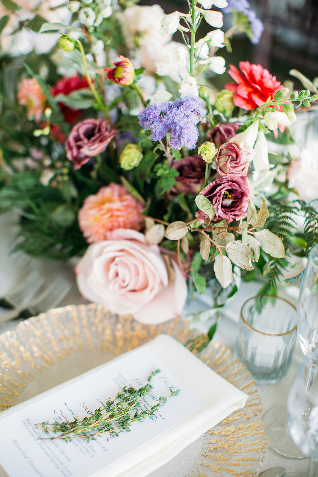 English Garden Style Wedding Flowers | Laura & Joe