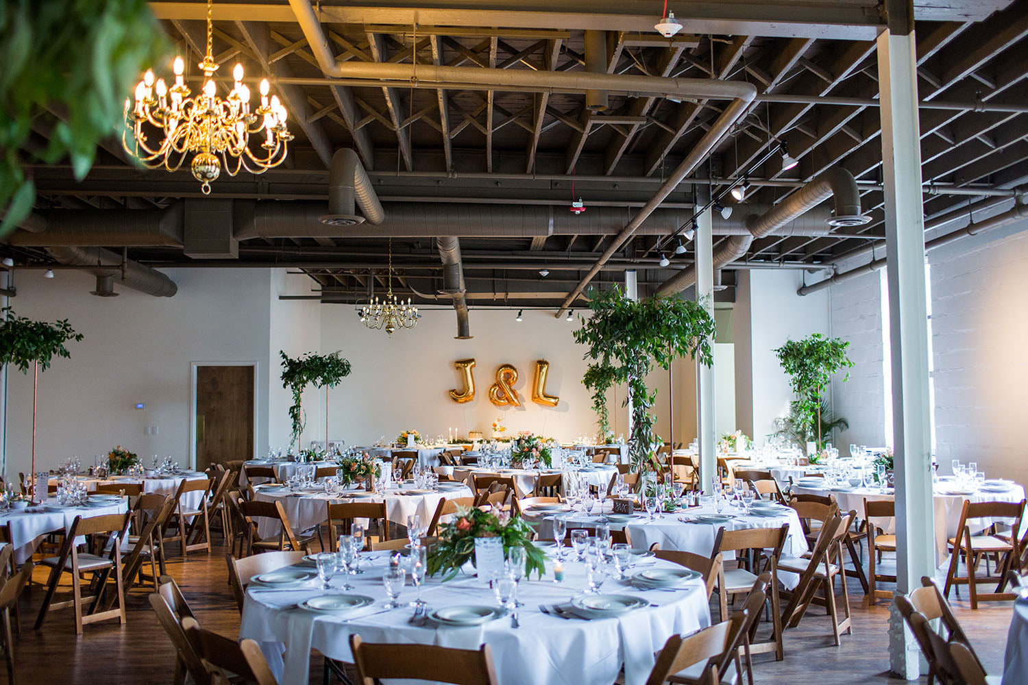 Rochester Wedding at Arbor Loft | Elizabeth + Jack