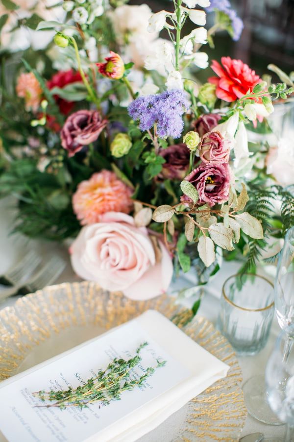 Place setting with Thyme and garden style blooms
