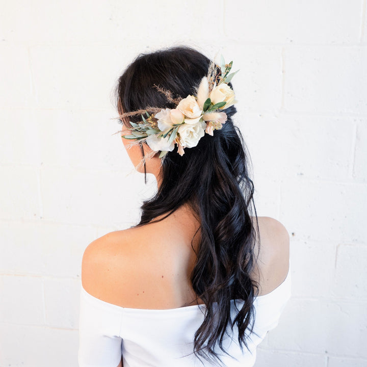 Boho hair comb Rochester NY florist hair flowers
