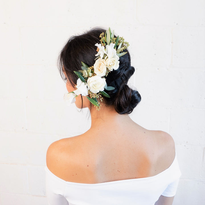 white and eucalyptus hair comb Rochester Wedding Florist