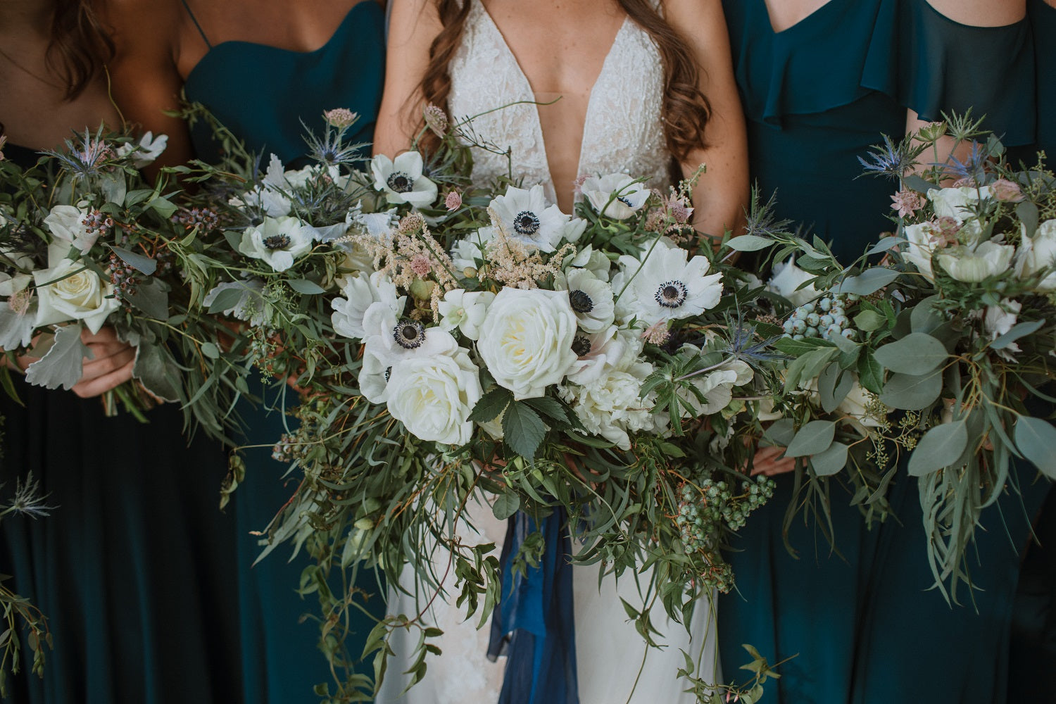 Inns of Aurora Wedding Flowers | Grace + Roland