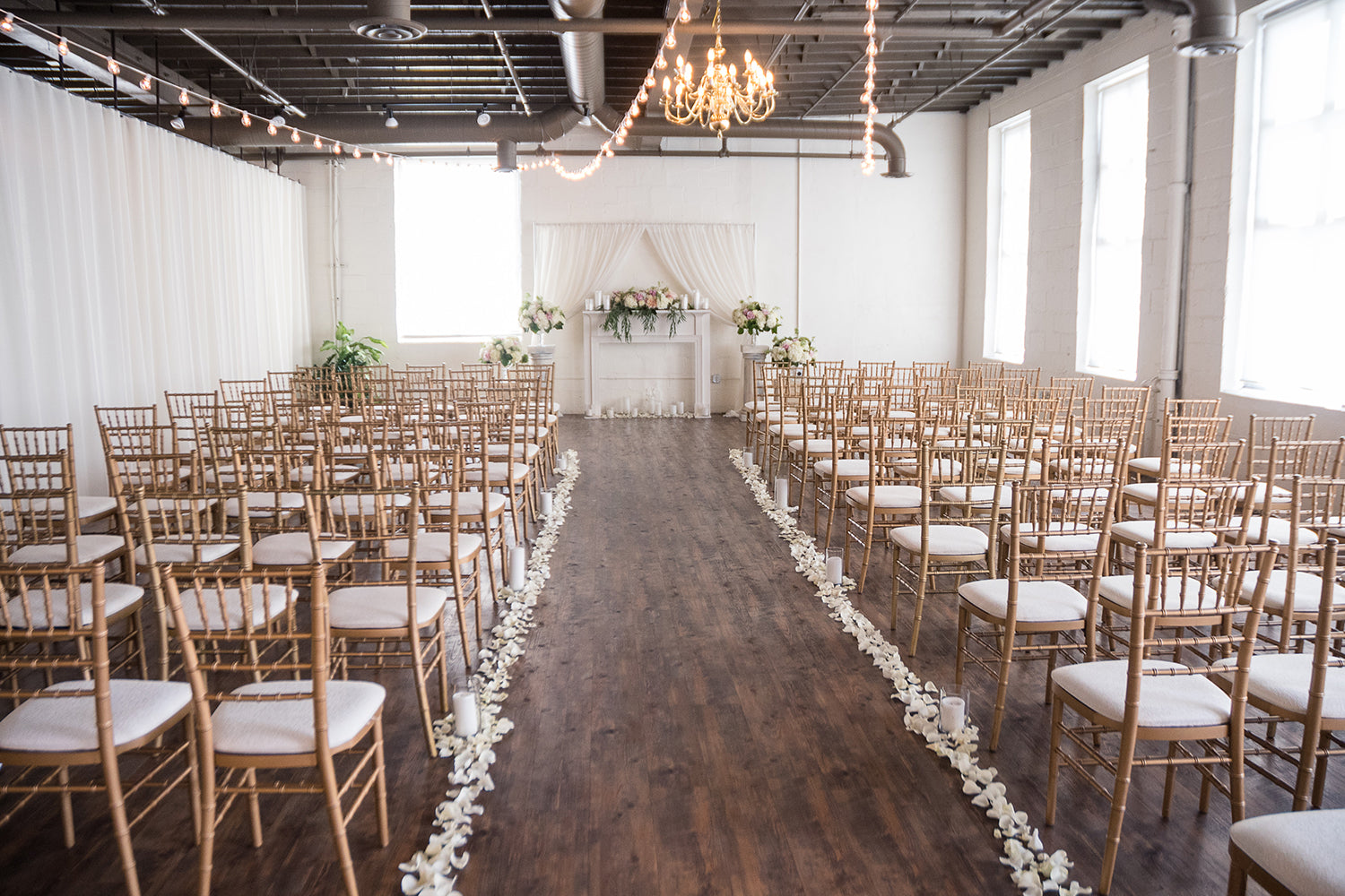 The Arbor Loft Wedding Flowers | Rosemary + AJ