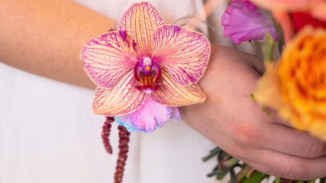 corsages and boutonniere header page