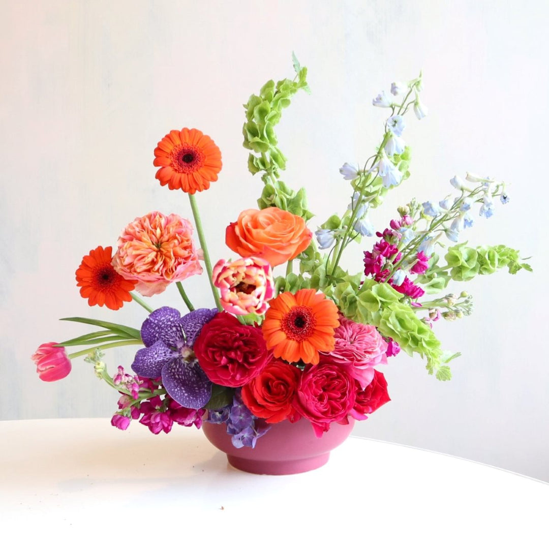 Colorful and cheerful centerpiece for the Thank you header image Thank you flower delivery 