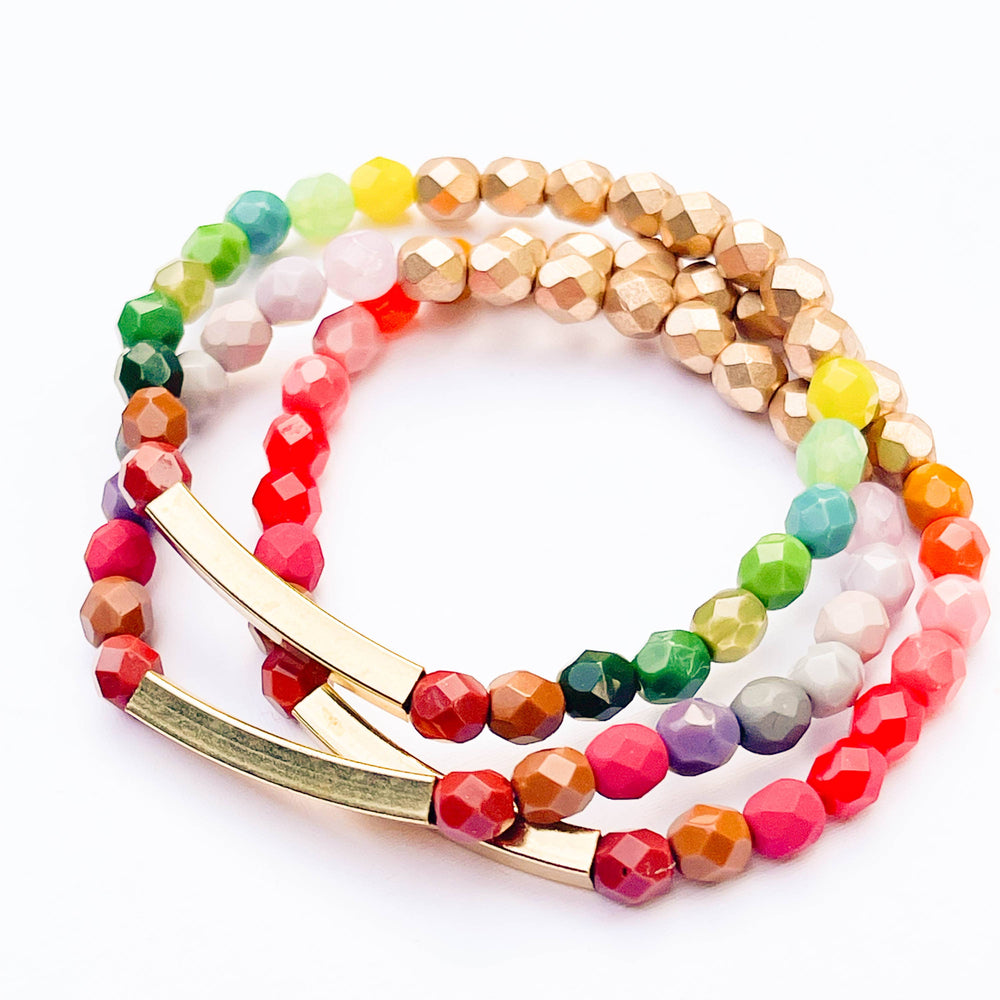 Colorful Ombre Bead Bracelets in 3 colors, green magenta and red.  | Nest Pretty Things