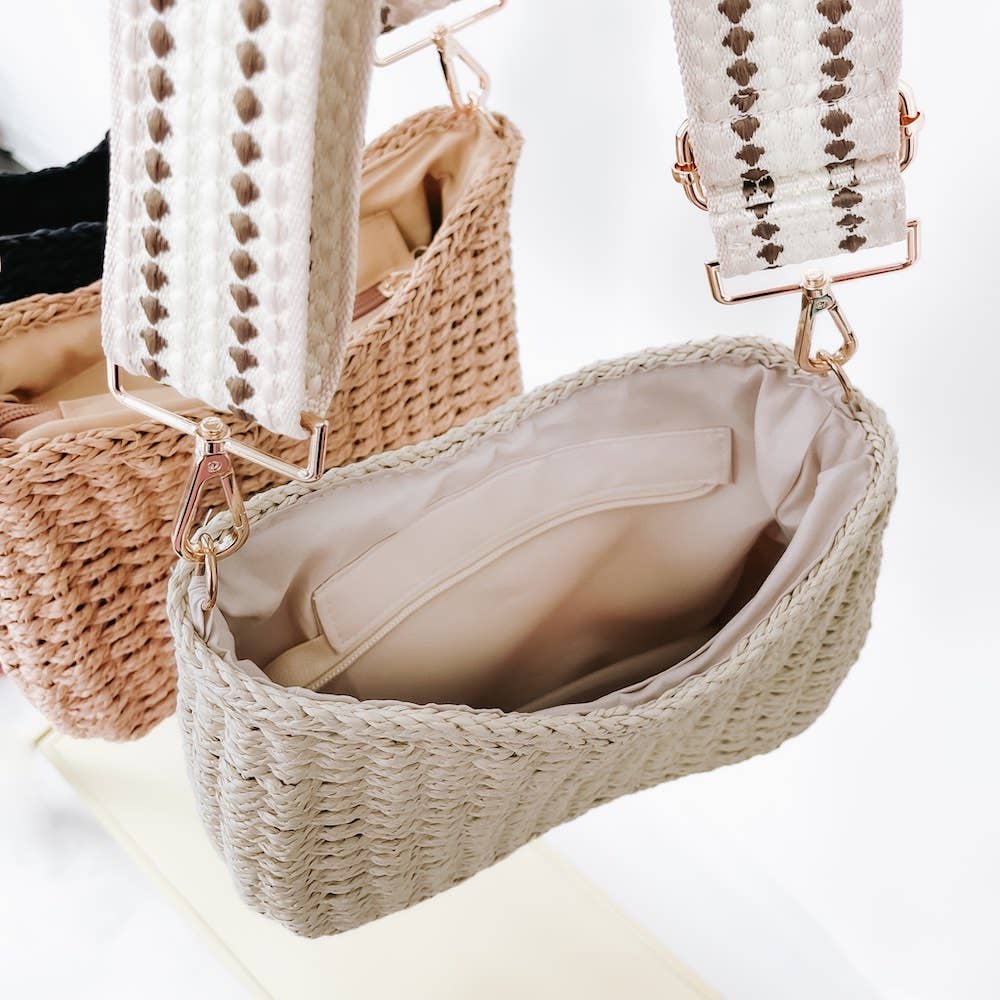 Interior of a basket purse showing the dropped down zipper.