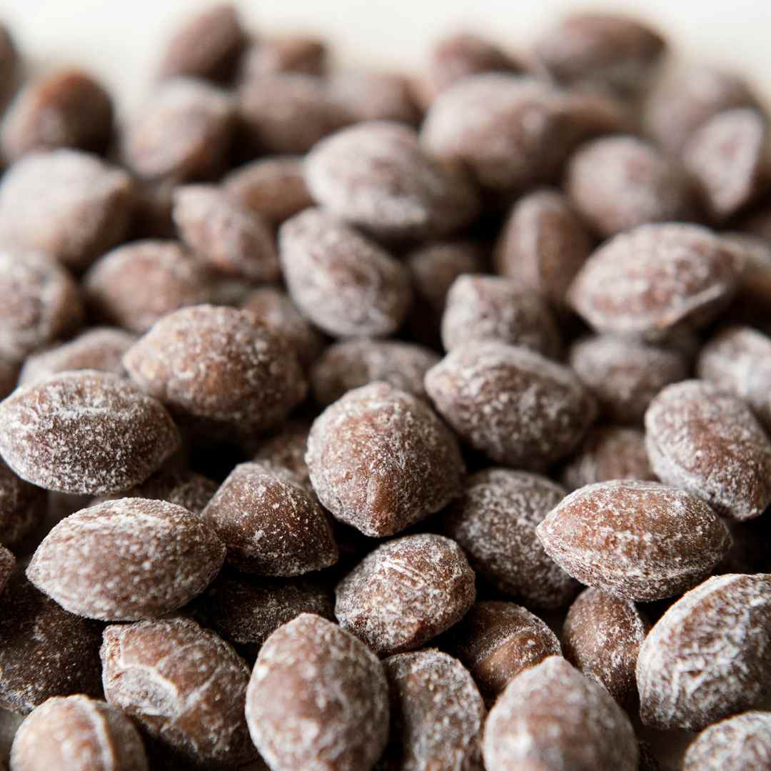 Anellabees | Honey Candies | Blackberry, close up.