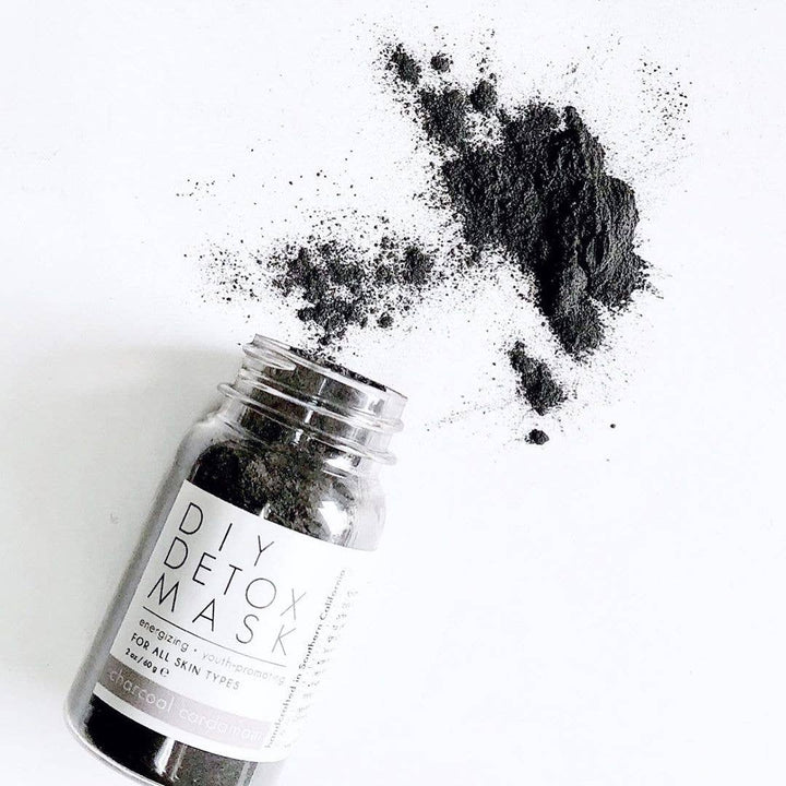 Honey Belle Charcoal Cardamom DIY Detox Mask features a powder-based bentonite clay mask that is so versatile.