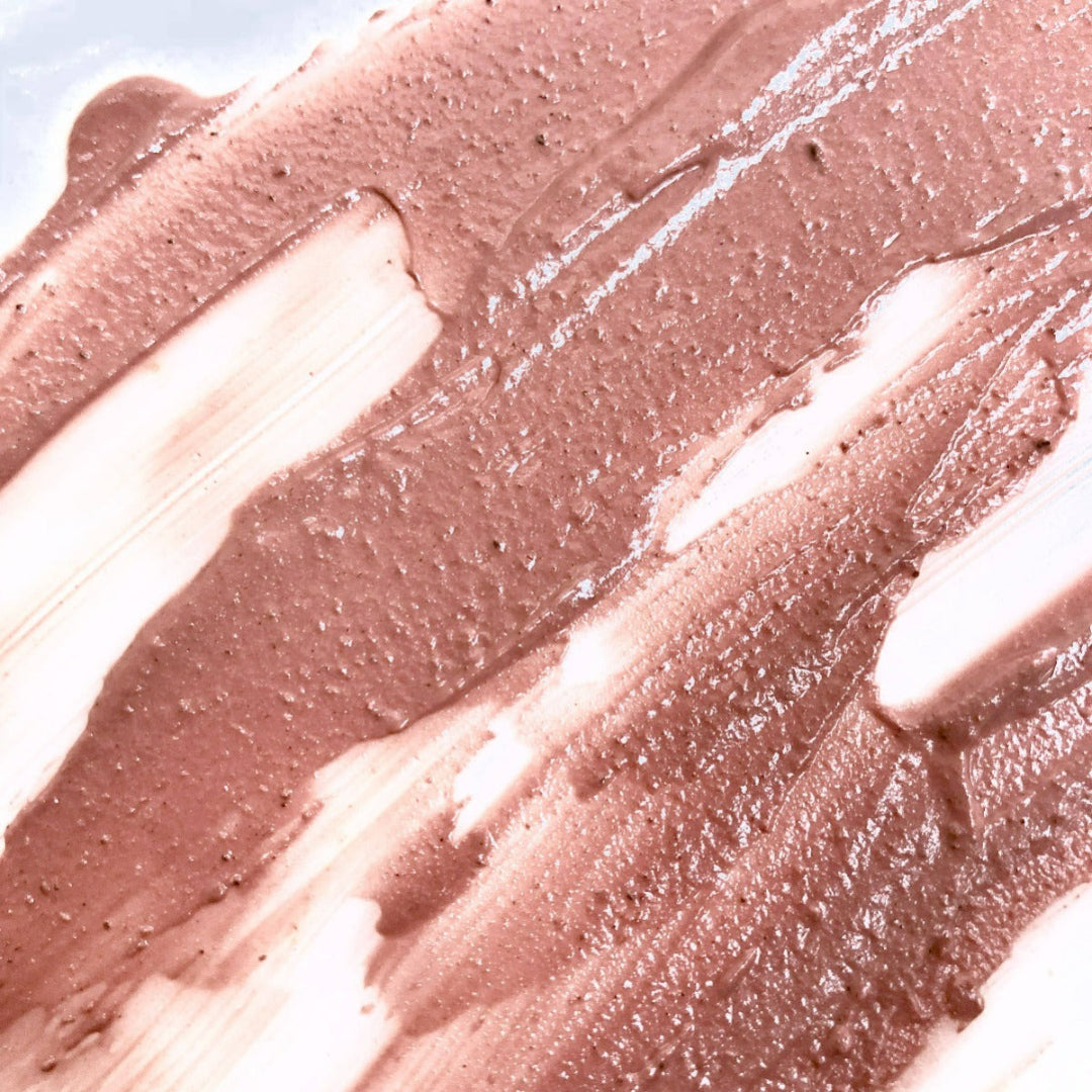 Honey Belle Coconut Rose DIY Detox Mask features a powder-based kaolin clay mask that is so versatile.
