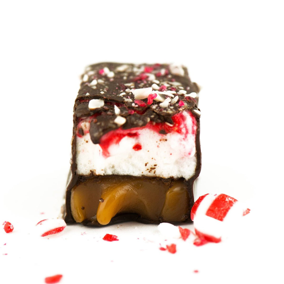 Mayana Chocolate | Peppermint Mini interior | Marshmallow, peppermint, caramel, and dark chocolate.