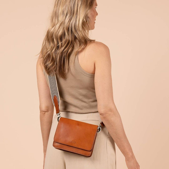 O My Bag | Audrey Mini | Cognac Classic brown leather crossbody bag