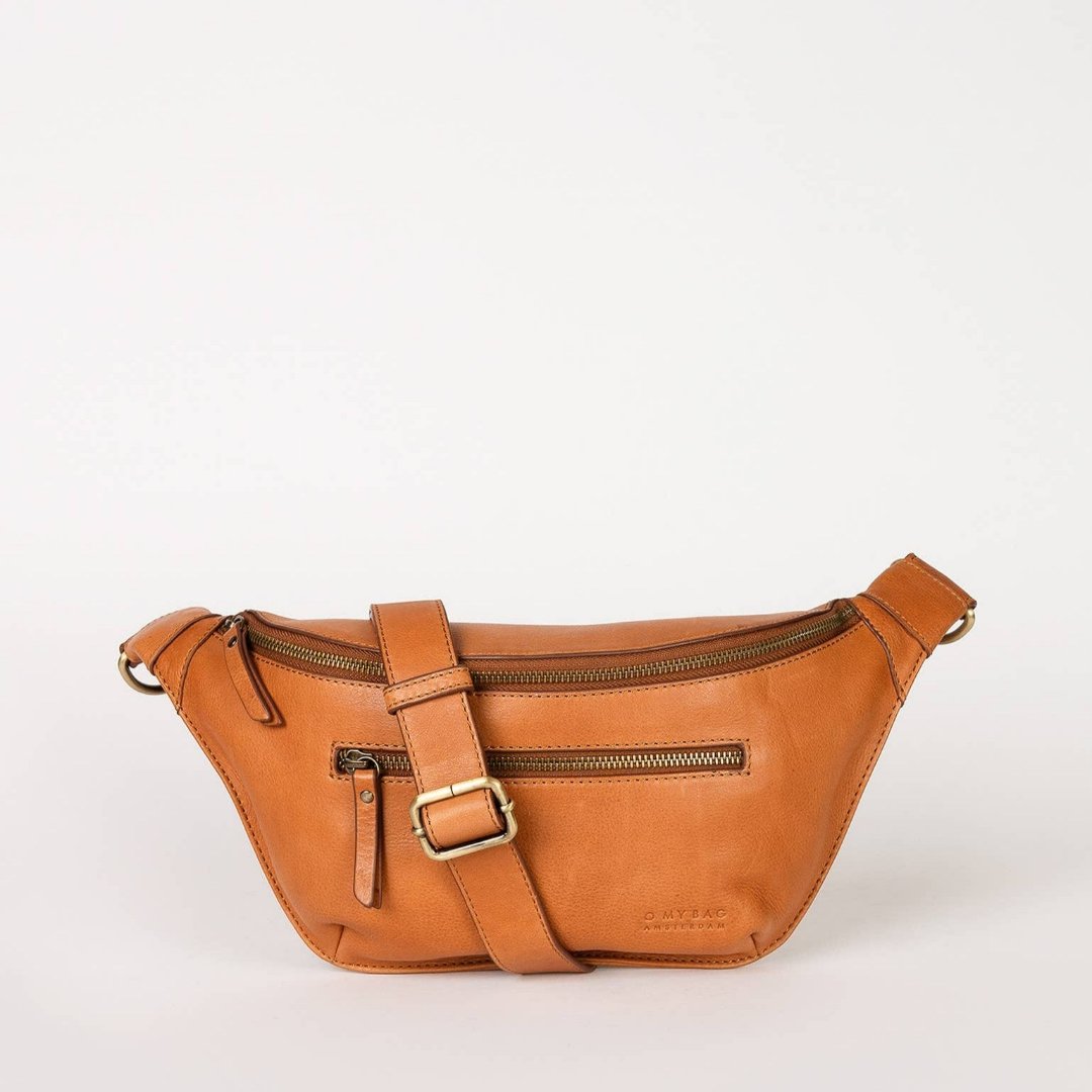 O My Bag | Bum Bag | Wild Oak Soft Grain, brown leather. This brown leather strap.