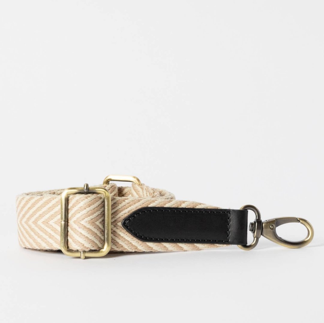 O My Bag | Sand herringbone strap with black leather accents.