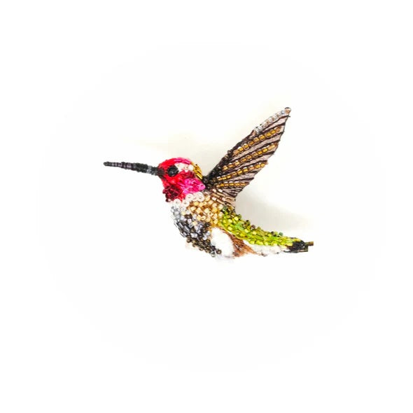 Trovelore | Sparkling Hummingbird Brooch | A small hummingbird mad with small beads and embroidery.