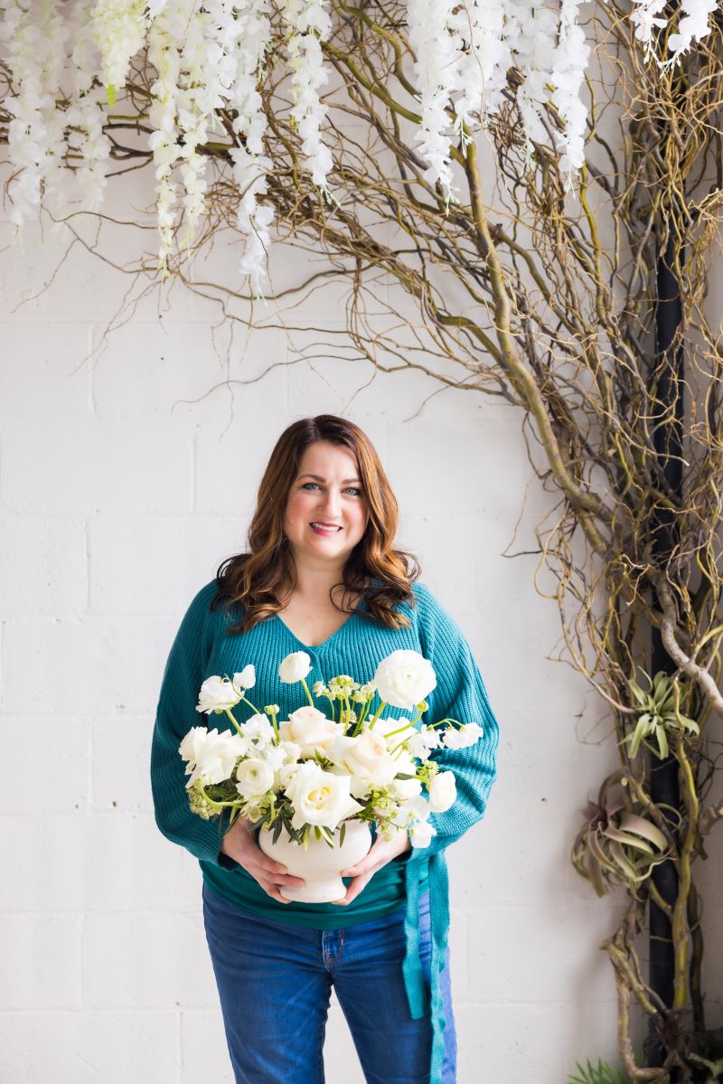 Bright & Colorful Maternity Shoot with NSP Studio – STACY K FLORAL