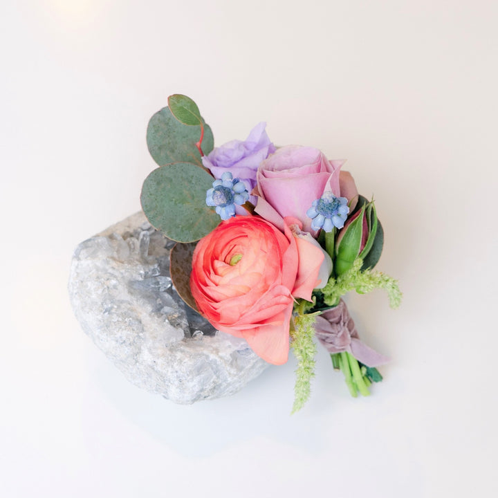 pastel boutonniere wedding florist 